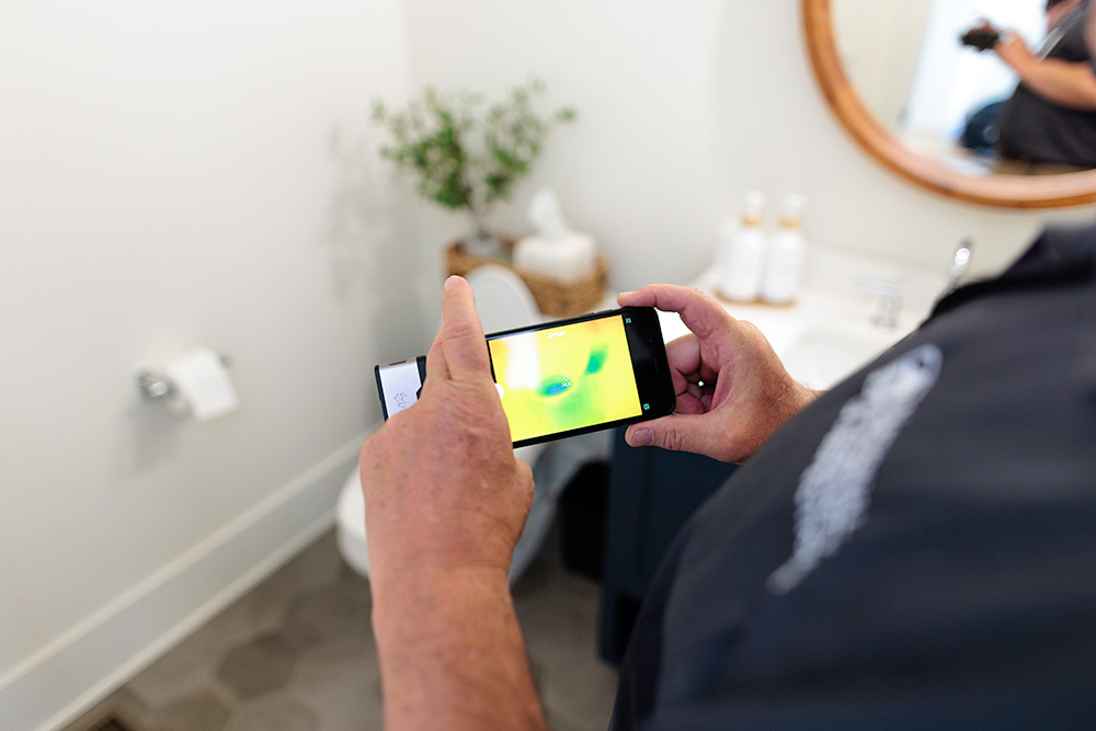 An infrared camera is being used inside a bathroom.